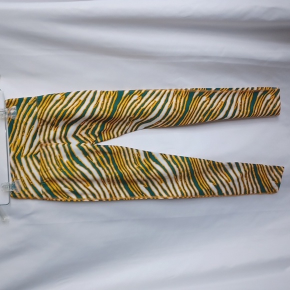 Green Bay Packers Women's Zebra Print Leggings, Sz XS, Excellent Condition - Picture 4 of 5